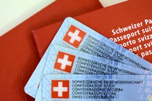 Svizzera: adottata la revisione dell’ordinanza sui documenti d’identità